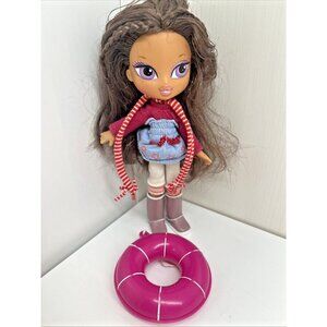 Bratz Kidz‎ YASMIN Doll with outfit Winter Vacation w/ snowtube MGA 2004